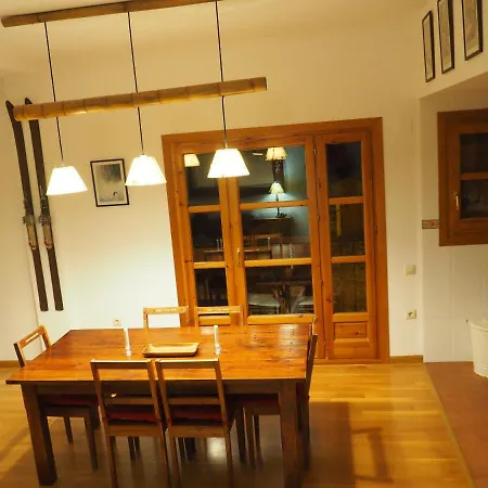 Apartment Campo Base Laspaules